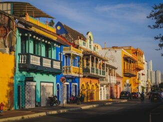 hire a company to travel to Colombia
